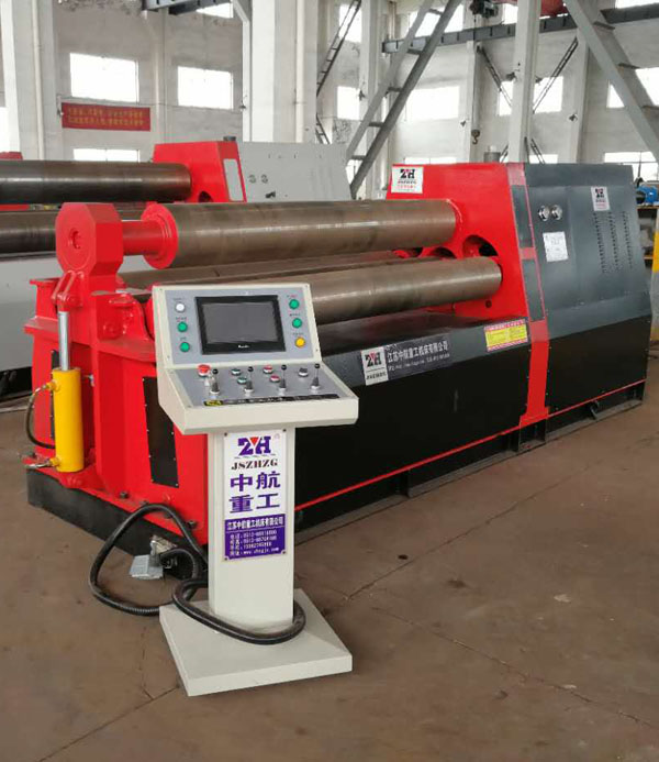 四輥卷板機現(xiàn)場 四輥卷板機現(xiàn)場