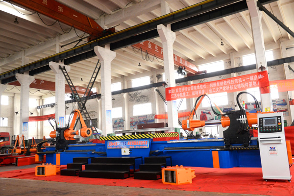 拉彎機日常使用維護及相關(guān)注意事項